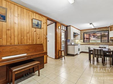 14 Lowe  Street, Karrinyup WA 6018