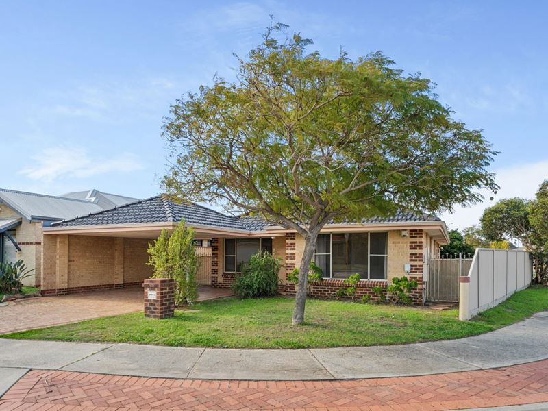 23 Courtland Crescent, Redcliffe WA 6104