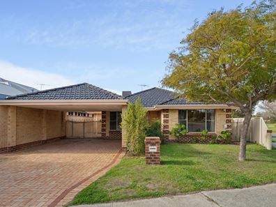 23 Courtland Crescent, Redcliffe WA 6104