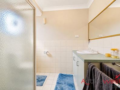 16 Highbury Street, Mount Tarcoola WA 6530