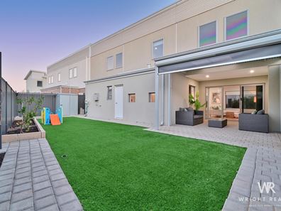 18 Rouen Street, Madeley WA 6065