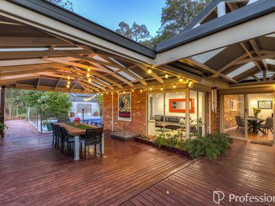 7 Mount Street, Darlington WA 6070