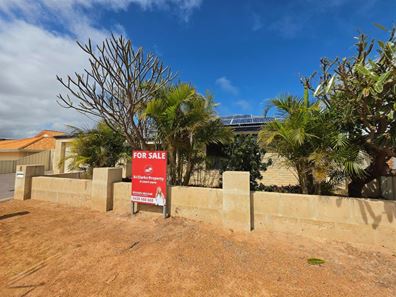 8 Colonen Street , Wandina WA 6530