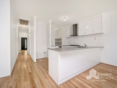 20 Oakover Street, Dalyellup WA 6230