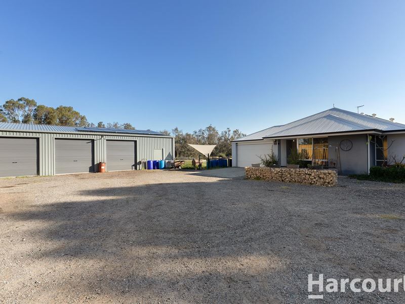 150 Lakelands Road, Barragup WA 6209