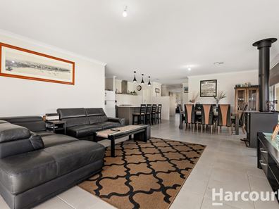 150 Lakelands Road, Barragup WA 6209