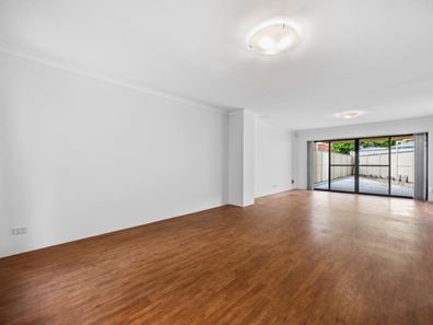 20C Frome Street, Karrinyup WA 6018