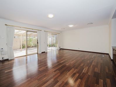 31A Macrae Road, Applecross WA 6153