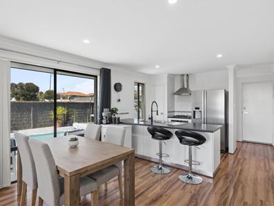 77 Rathkeale Boulevard, Ridgewood WA 6030