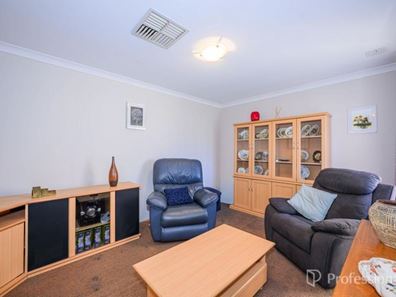 37 Brumby Avenue, Henley Brook WA 6055