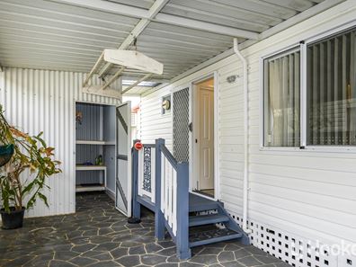 174/2462 Albany  Highway, Gosnells WA 6110