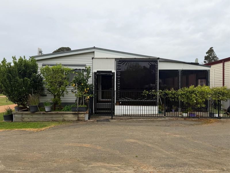 Villa 3 Rest Point Holiday Village, Walpole
