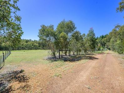 4020 Rosedale Road, Chidlow WA 6556