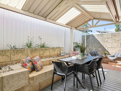 2/185 Peninsula Road, Maylands WA 6051