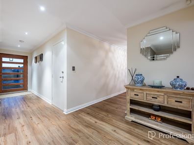 22 Pangolin Grove, Alkimos WA 6038