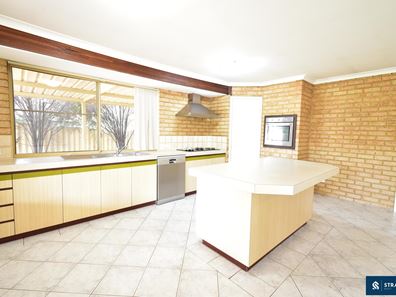 8 Pegley Drive, Parkwood WA 6147