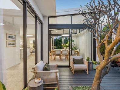 20 Frobisher Avenue, Sorrento WA 6020