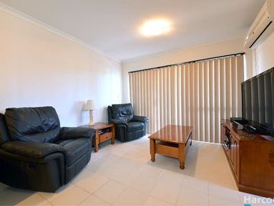 3/5 Eastleigh Loop, Currambine WA 6028