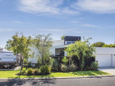 5 Thurkle Street, West Busselton WA 6280