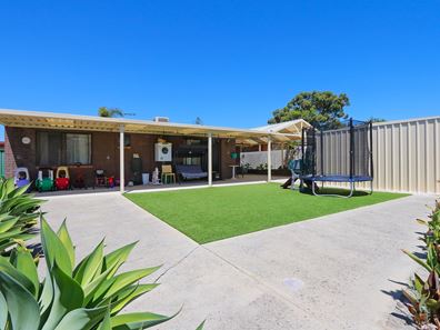 32 Steedman Loop, Mirrabooka WA 6061