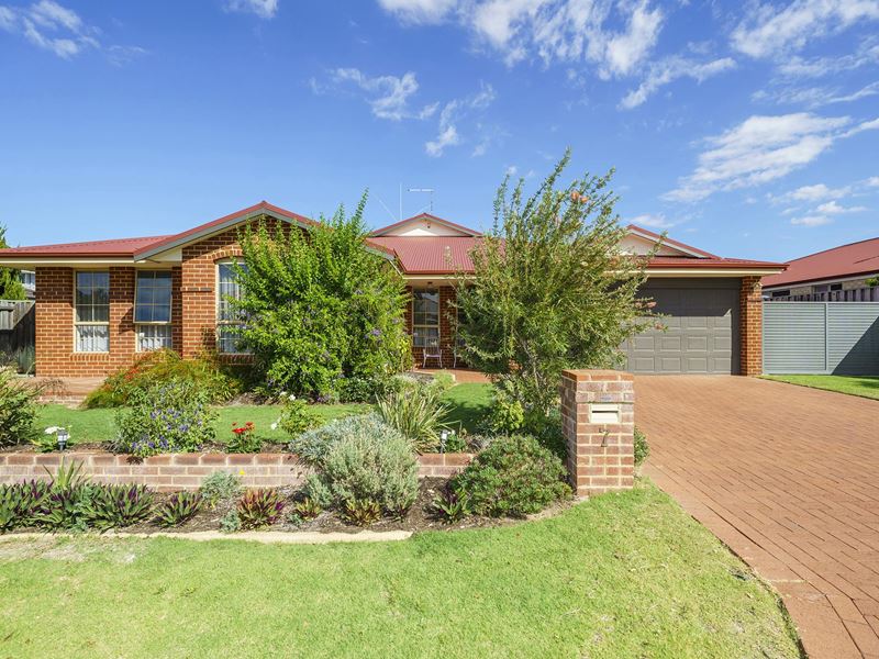 7 Shetland Drive, Henley Brook WA 6055