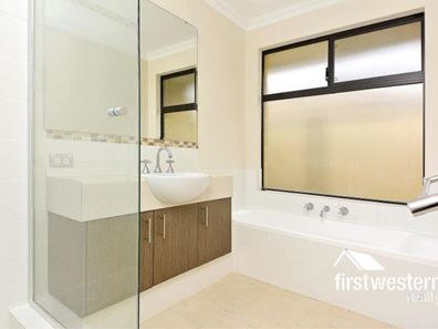 5b Ely Place, Clarkson WA 6030