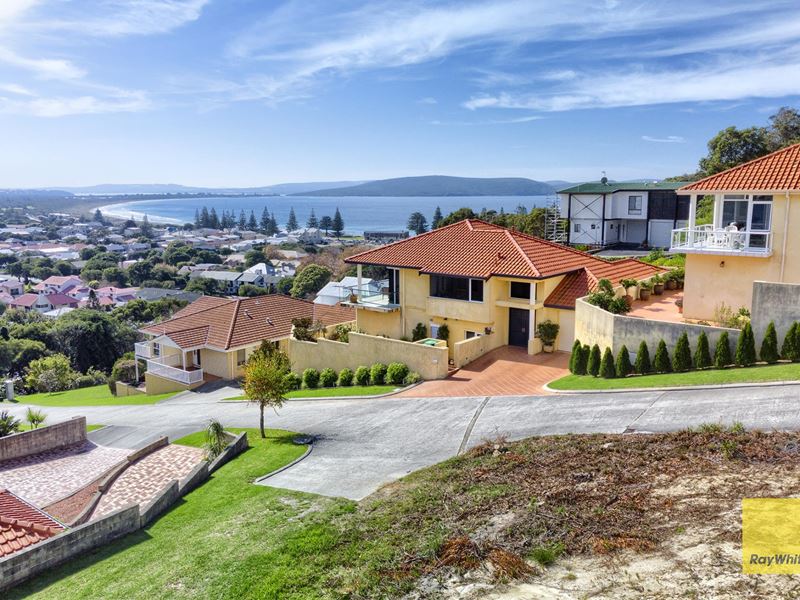 Part B 11B Wylie Crescent, Middleton Beach