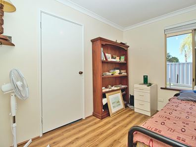 44 Waimea Rd, Safety Bay WA 6169