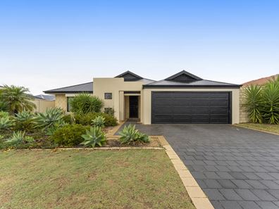 3 Lowell Street, Secret Harbour WA 6173