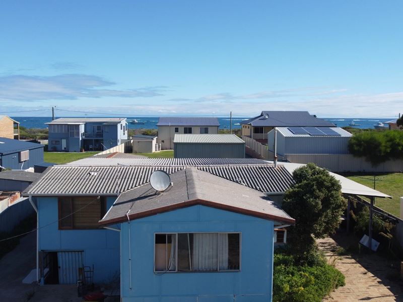 112 Gingin  Road, Lancelin
