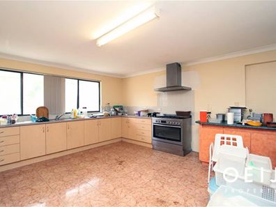 45 Barlee Way, Beechboro WA 6063