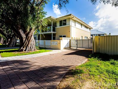 7/72 Tuckey Street, Mandurah WA 6210