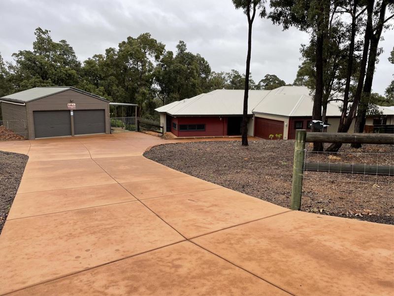 26 Blissett Drive, Bedfordale