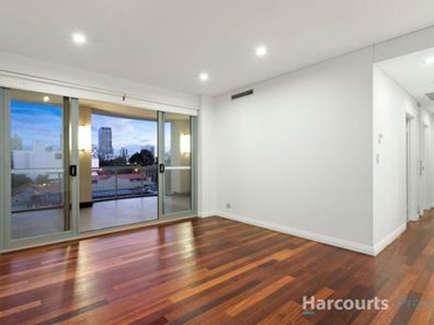 27/52 Wickham Street, East Perth WA 6004