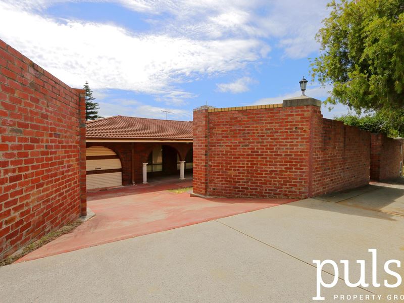 34 Bradford Street, Menora