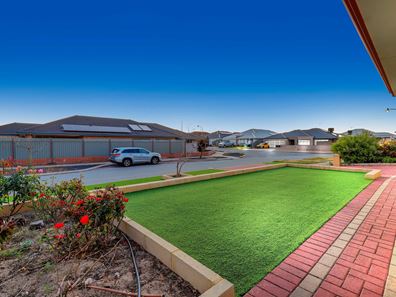 34 Guerin Avenue, Piara Waters WA 6112