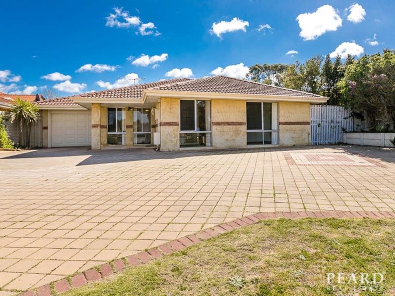571 Beach Road, Warwick