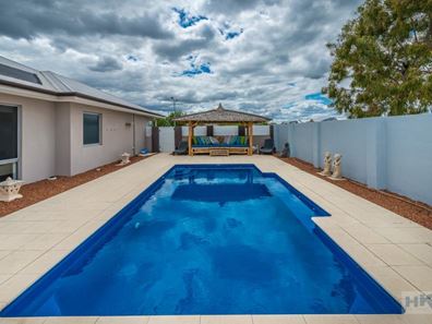32 Adlington Way, The Vines WA 6069