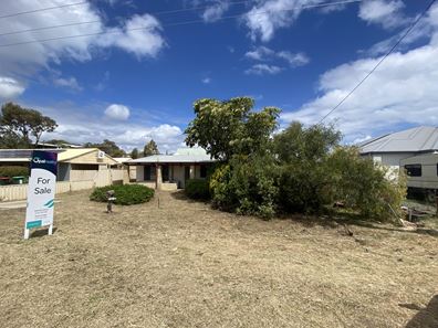 92 Dampier Drive, Golden Bay WA 6174