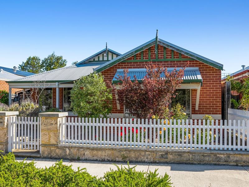 40 Brookmount Drive, Ellenbrook