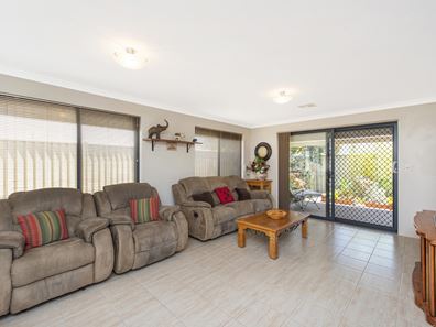 40 Wallaby Parade, Baldivis WA 6171