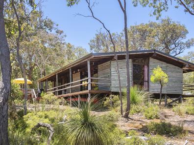 7 Mooring Court, Molloy Island WA 6290