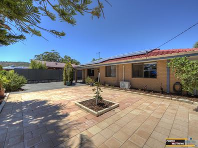 28 Mallow Way, Forrestfield WA 6058