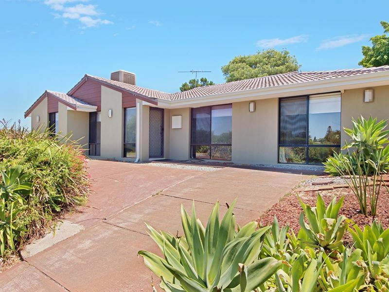 3 Island Place, Heathridge