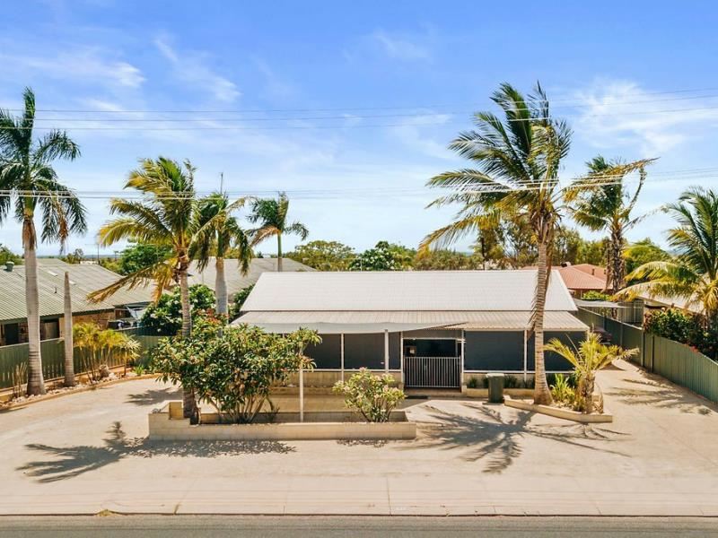 48 Stokes-Hughes St, Exmouth