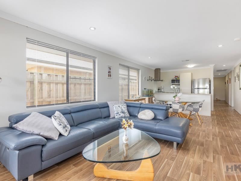 7/2 Dacre Lane, Ellenbrook