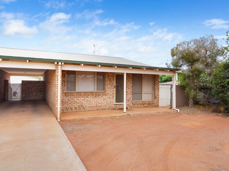 3/211 Hare Street, West Lamington