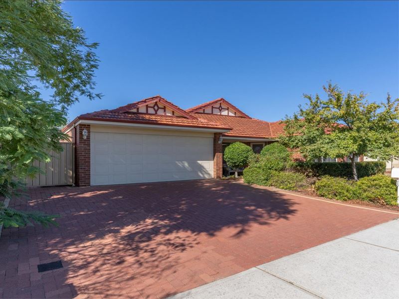 24 Alveley Loop, Butler
