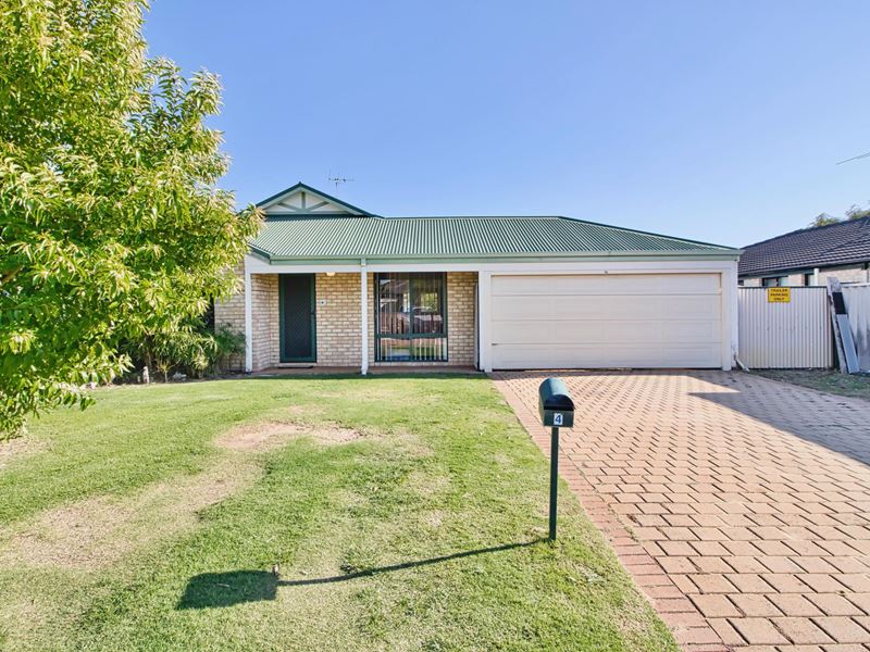 4 Belmont Close, Port Kennedy