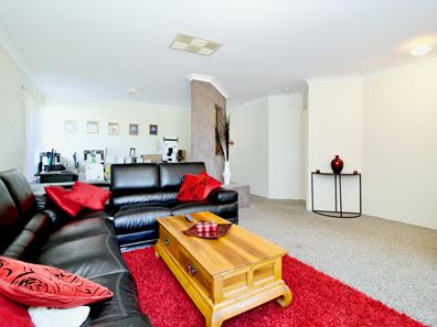 4 Belmont Close, Port Kennedy WA 6172